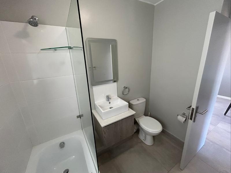 To Let 2 Bedroom Property for Rent in Rivergate Western Cape